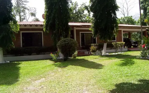 Nice House in El Porvenir, La Ceiba