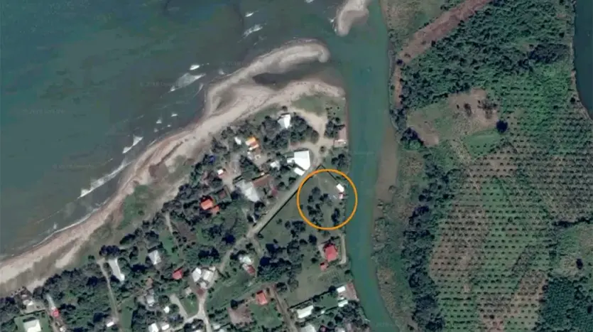 Satellite view of the lot in Sand & Sea Village, El Porvenir, La Ceiba
