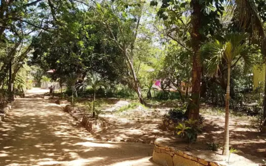 West End, Splash Inn Road, Roatan