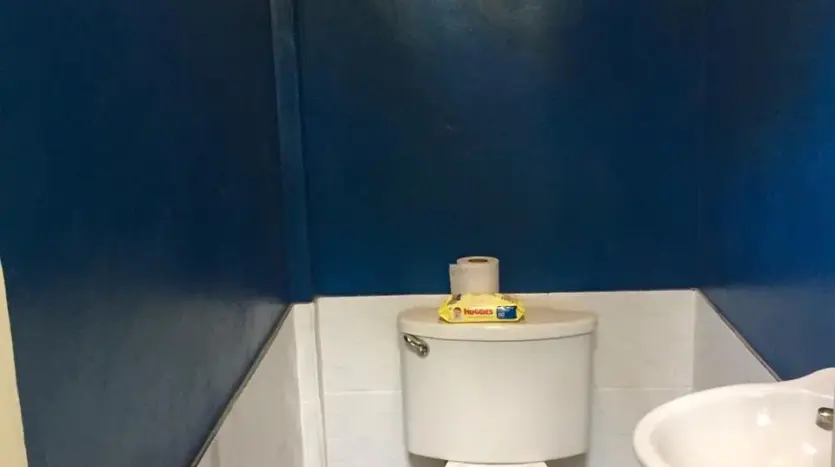 Baño de visitas en la casa de Marcala, La Paz