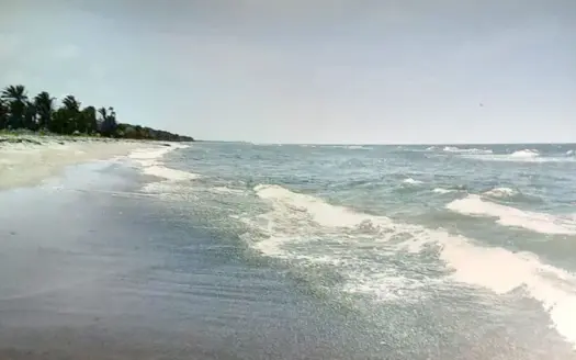 Lote frente a la playa de 1,000 m² en Gran Atlantida, La Ceiba