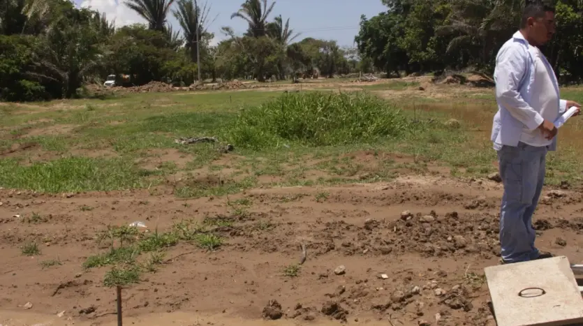 Surveyor on lot 172 at Trujillo Beach Eco Development