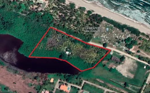 Terreno de 14,403 m² (3.559 acres) en la Bahía de Tela