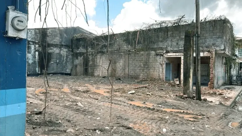 506 m² commercial lot in downtown Tela