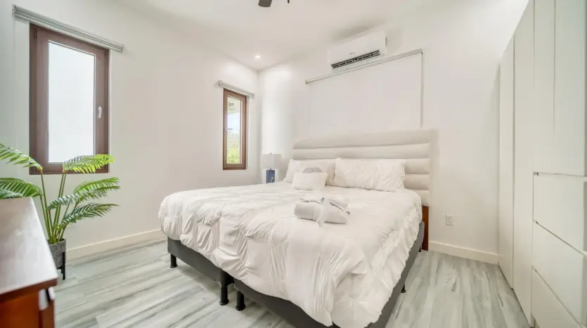 Segunda habitación con cama queen