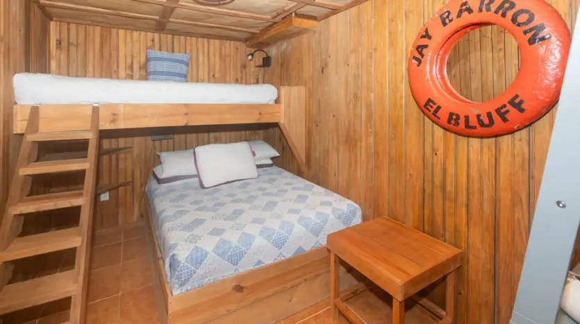 Guest apartment bedroom with bunk bed