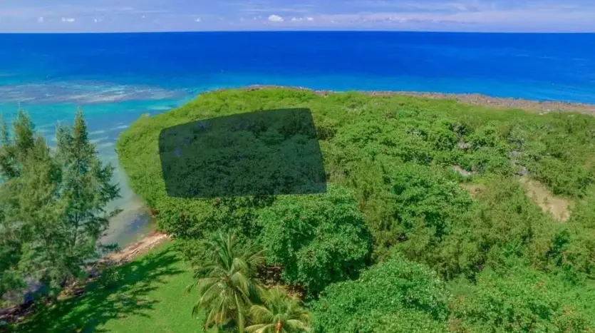 Vista aérea del lote con frente al mar