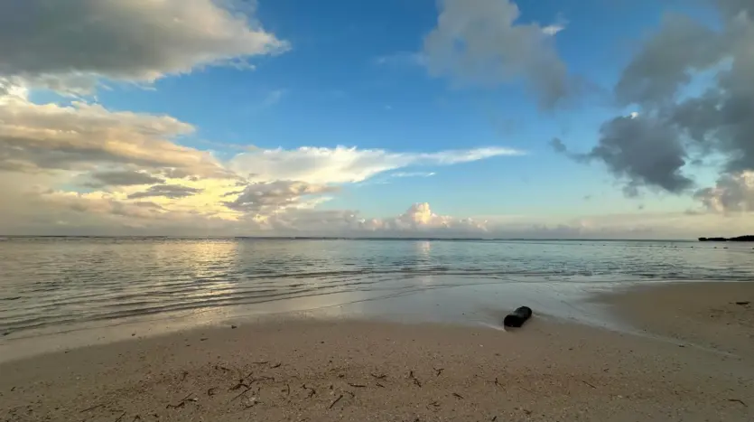 Evening sky over the beach in Sandy Bay